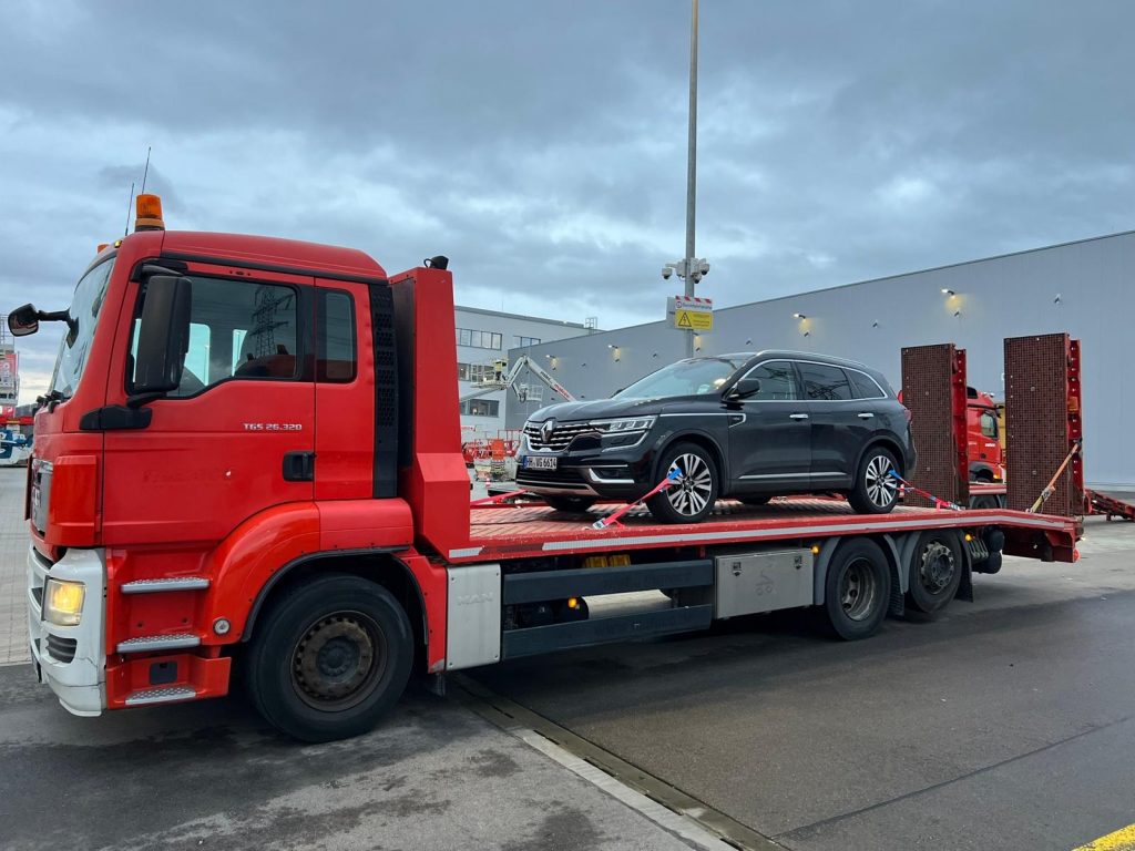 Erstes Fahrzeug GORAN Transporte